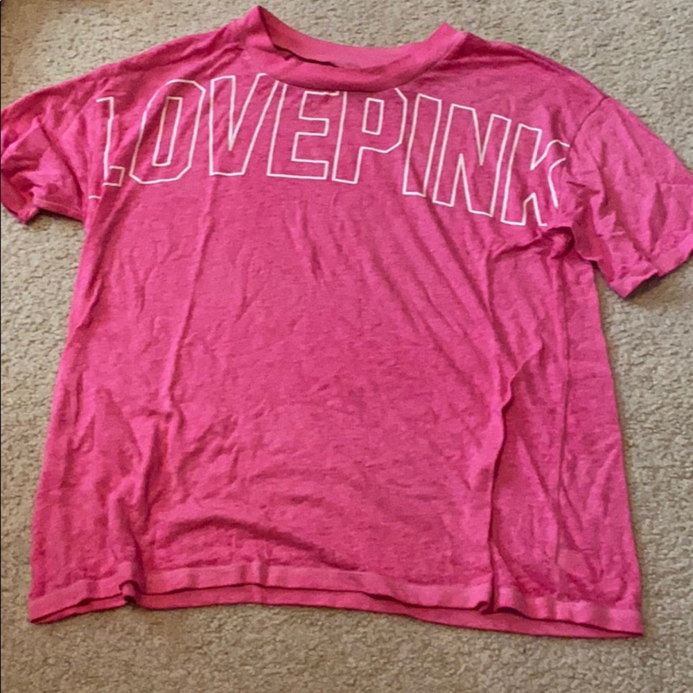 Bright pink tee